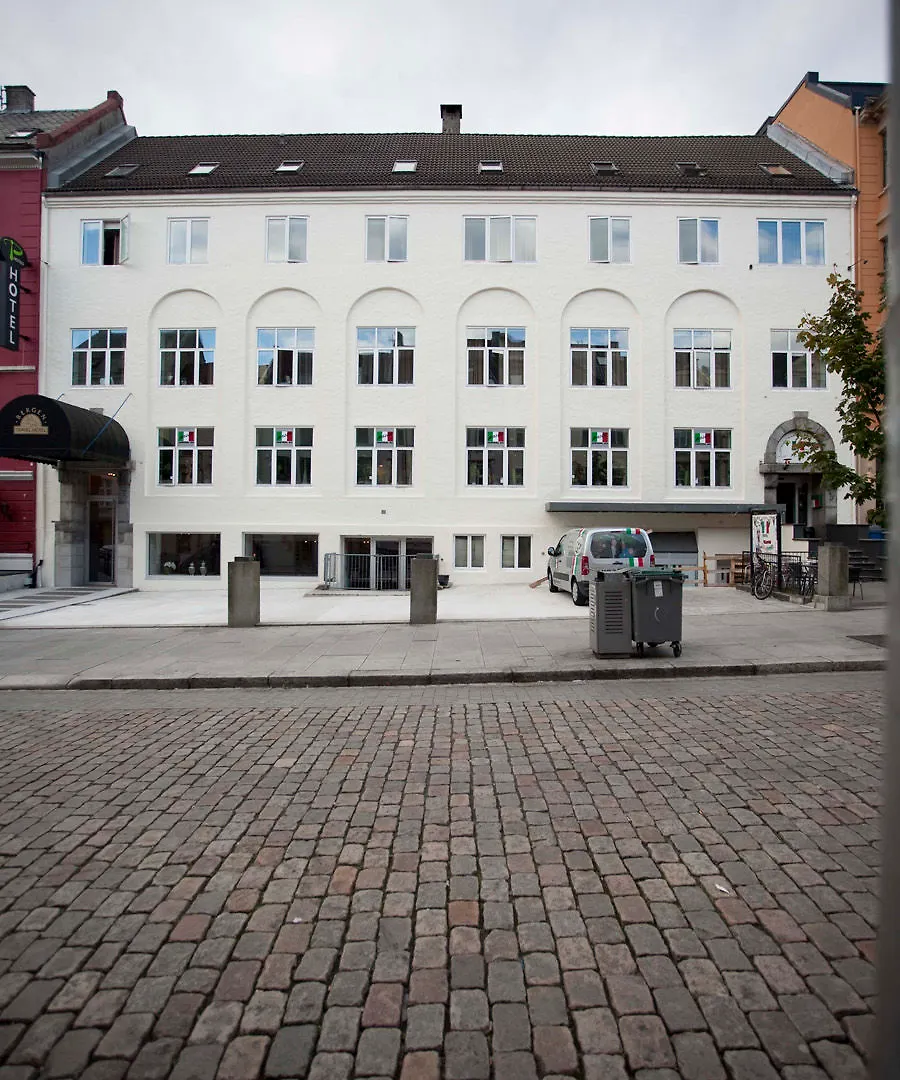 Bergen Travel Hotel